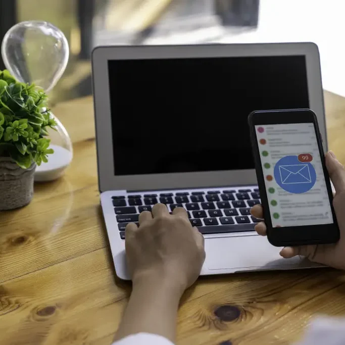 businesswoman-uses-a-mobile-phone-to-check-informa